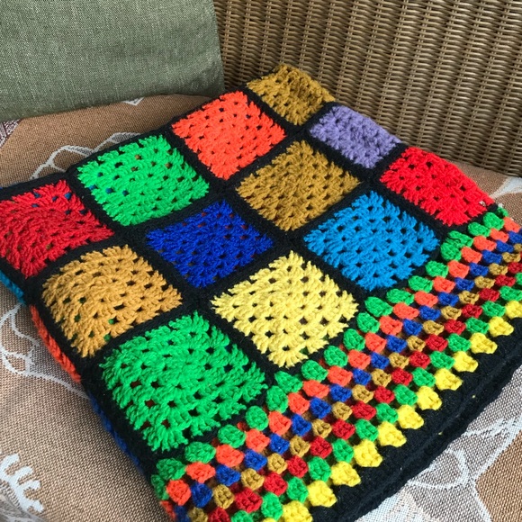 Granny Square Afghan Throw Colour Block Crochet - Picture 8 of 10